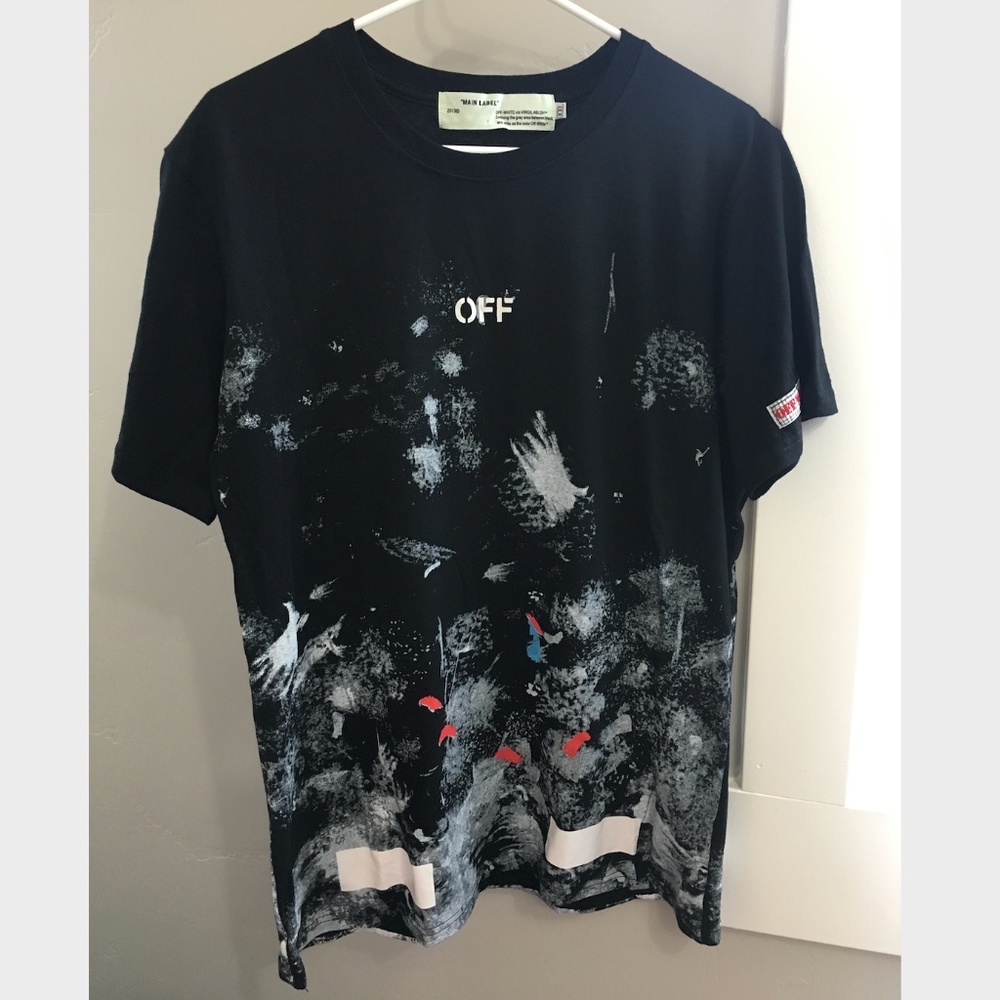 Off-White T-Shirt